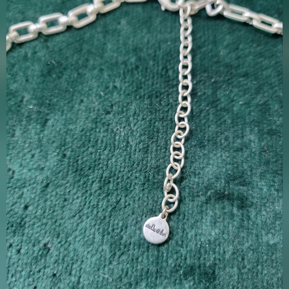 Stella & Dot silver necklace - Picture 3 of 3